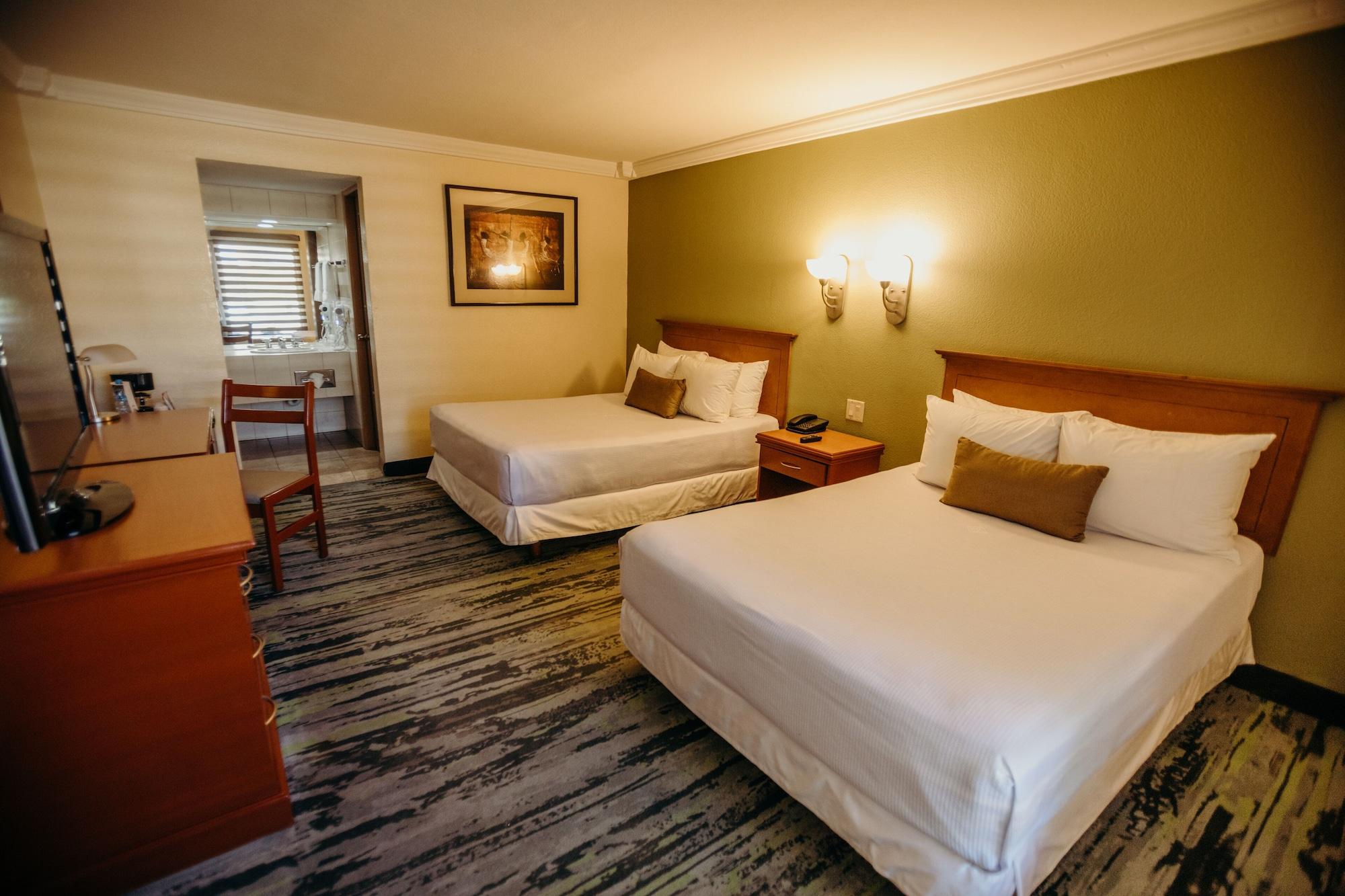 Hotel Calafia Мехикали Экстерьер фото