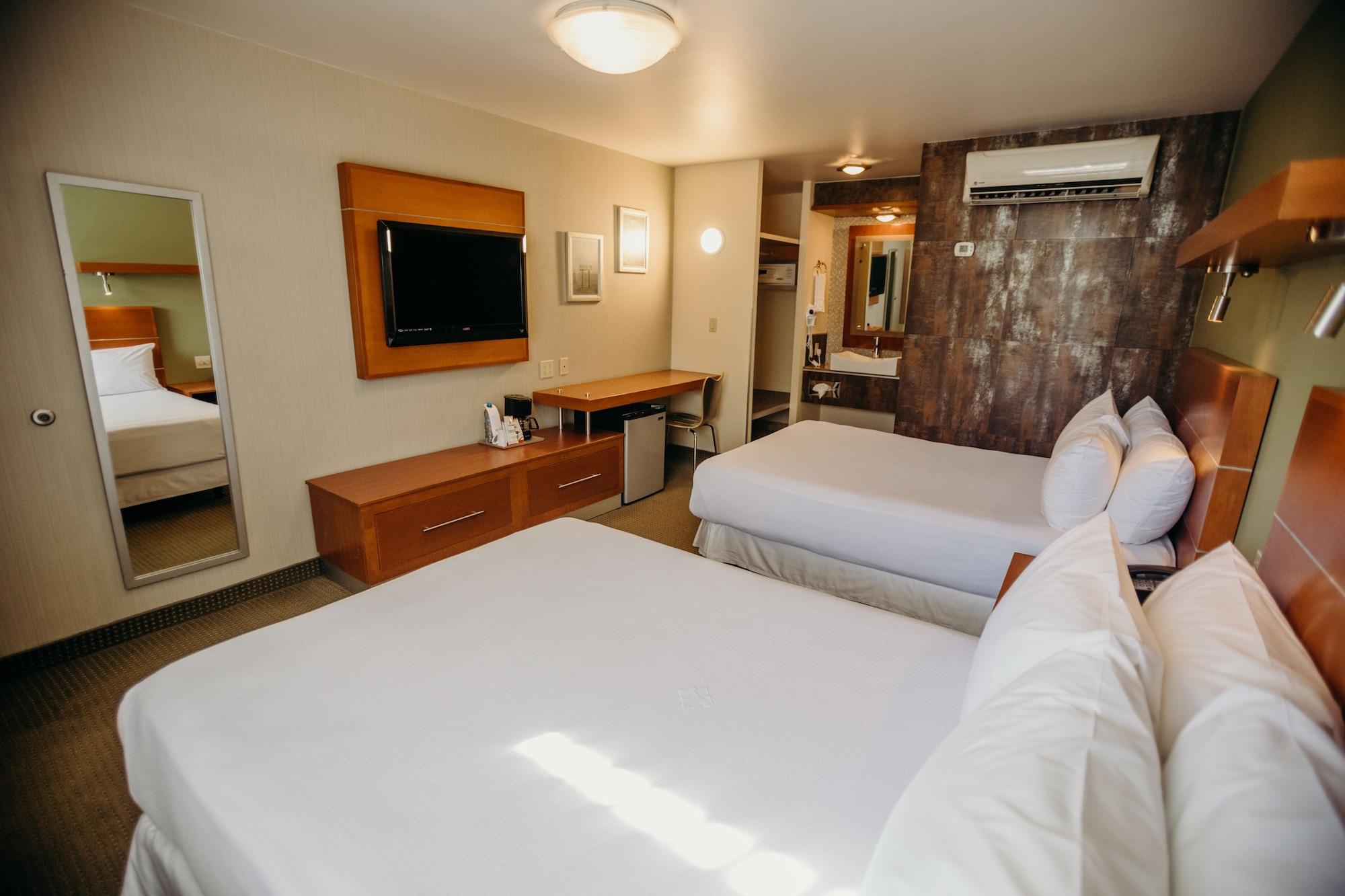 Hotel Calafia Мехикали Экстерьер фото